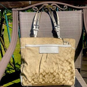 Coach handbag purse